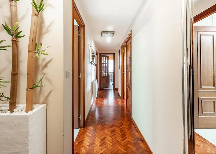 Torre De Hercules Con Garaje Appartamento